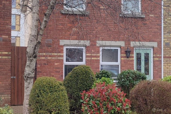 Merchant Square, Dublin 3, North Wall, Dublin 1