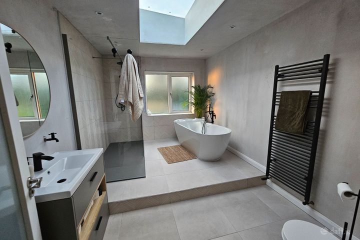 152 Glasnevin Avenue, Glasnevin, Dublin 11