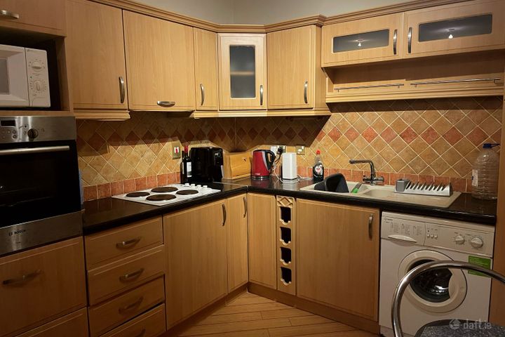 27 Arklow Street, Dublin 7, North Circular Road, Dublin 7