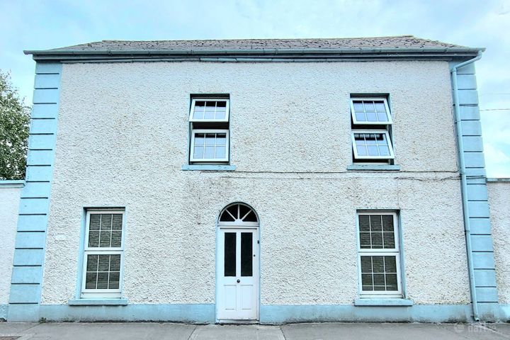 William Street, Birr, Birr, Co. Offaly, R42HF20