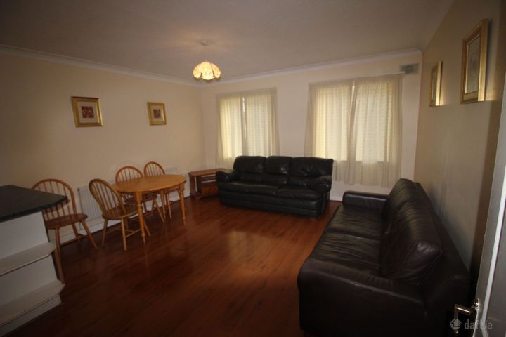 3 Poolboy View, Flower Hill, Navan, Co. Meath, C15HP40