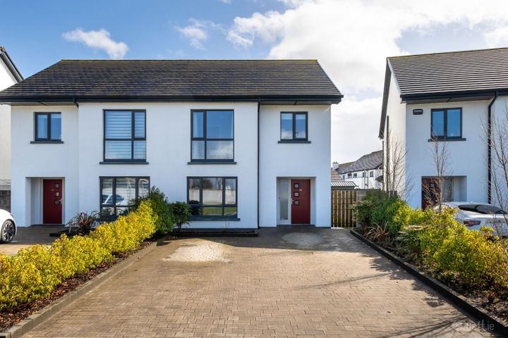 33 Sli Ui Mhaoiliosa, Craughwell, Galway, Galway