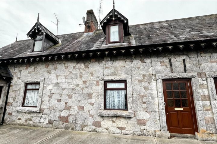 8 St Josephs Terrace, Carrickmacross, Co. Monaghan, A81AV90