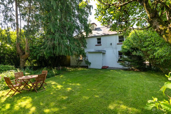 Castlegar East, Ahascragh, Ballinasloe, Co. Galway, H53RX37