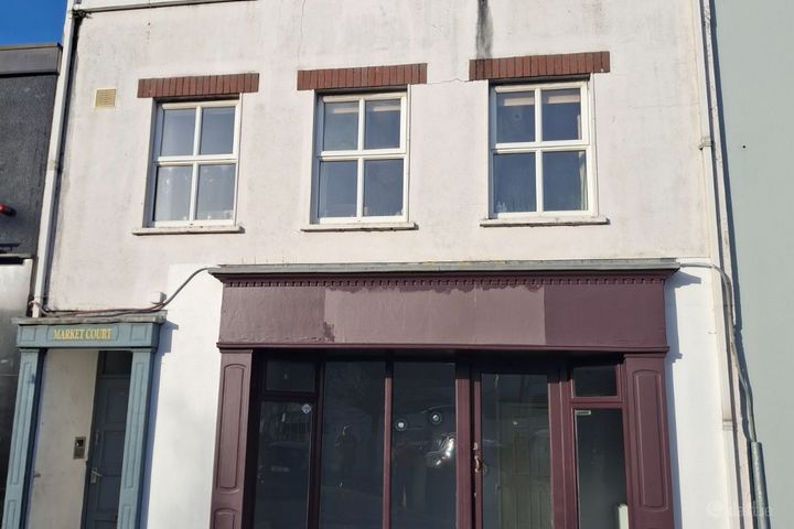 Market Court, Lower Drumbiggle Road, Ennis, Co. Clare