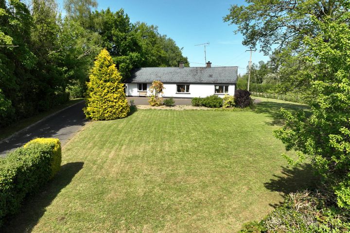 Clones Road, Carrigans, Newtownbutler, Co. Fermanagh