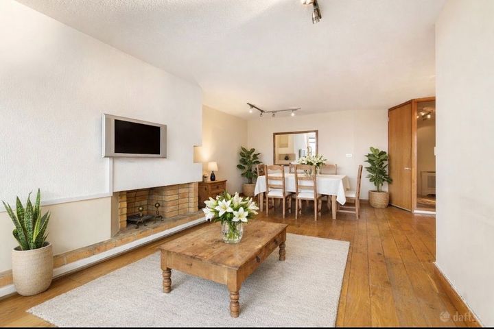 Apartment 7, The Cedars, Grove House Apartments, Milltown, Dublin 6, D06A403