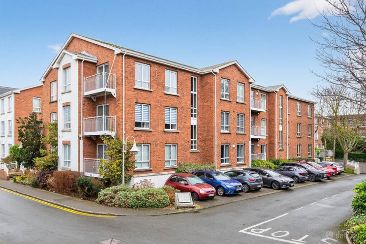 Apt. 117 St. James`s Woods, South Circular Road, Dublin 8, D08P2R8