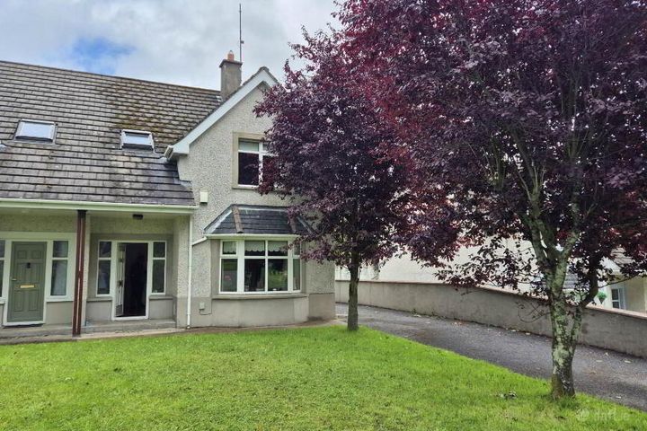 110 Ballymacool, Letterkenny, Co. Donegal, F92R6TR