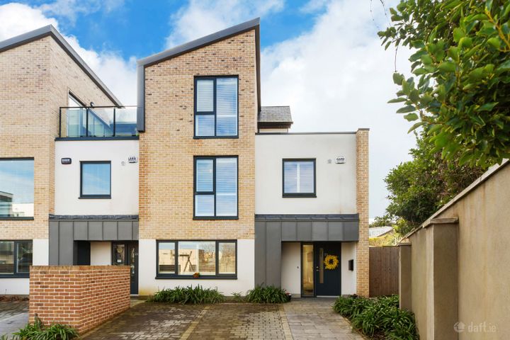 Westminster Wood, Dublin 18, Foxrock, Dublin 18