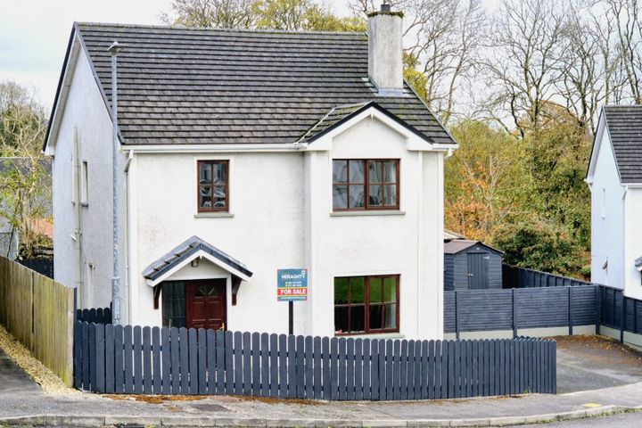 19 Skreeny Manor, Manorhamilton, Manorhamilton, Co. Leitrim, F91D8N2