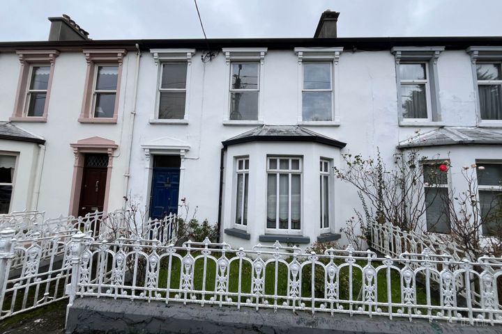 4 Hanley Terrace, Temple Street, Sligo, Co. Sligo, F91X8PC
