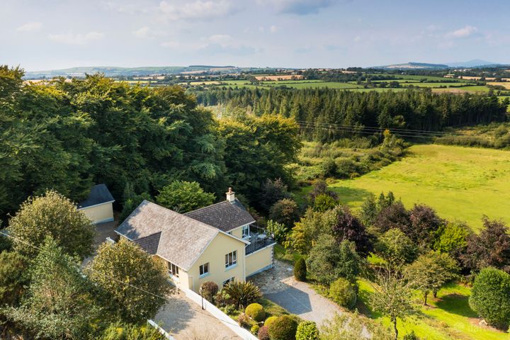 Hillside, Tinnacarrick, Newbawn, Co. Wexford, Y35P894