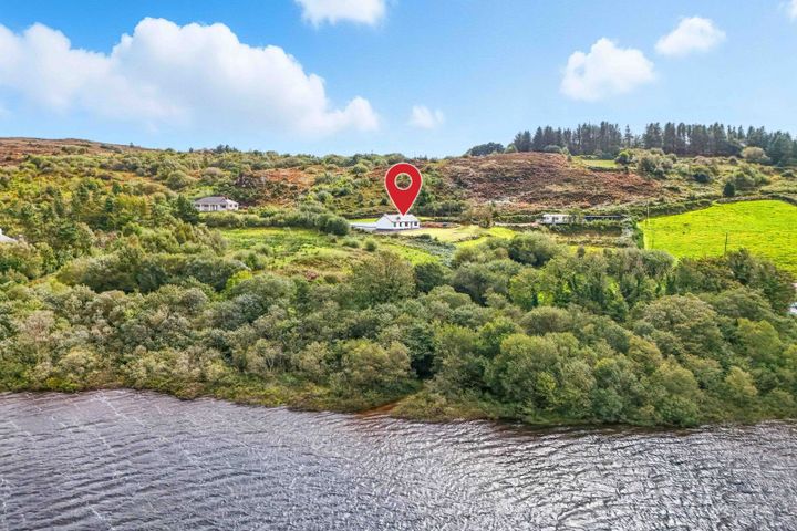Lake House Tavanaghmore, Foxford, Knockmore, Co. Mayo, F26YN67