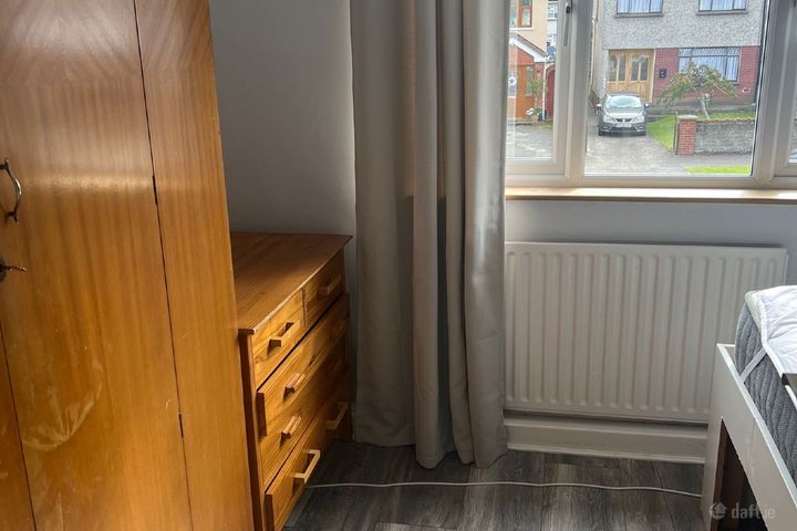 Redwood, Kilnamanagh, Dublin 24