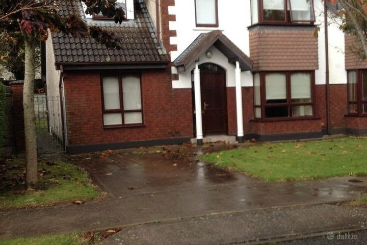 48 Spring Meadow, Dungarvan, Co. Waterford