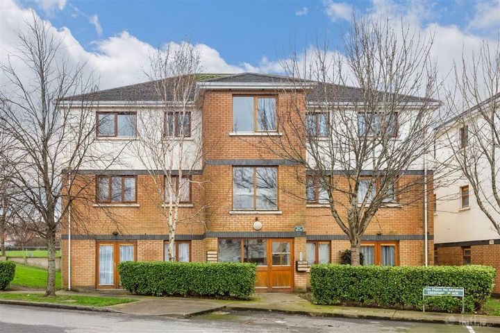 Deerpark Place, Kiltipper, Dublin 24