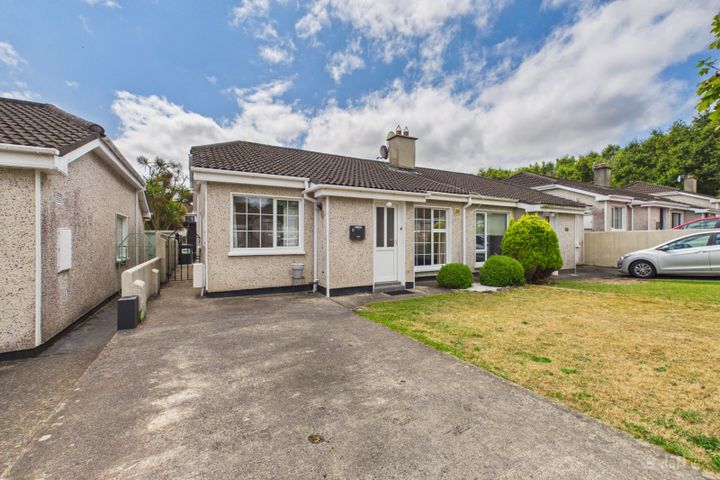 7 Kenure Court, Powerscourt, Waterford City Centre, Co. Waterford