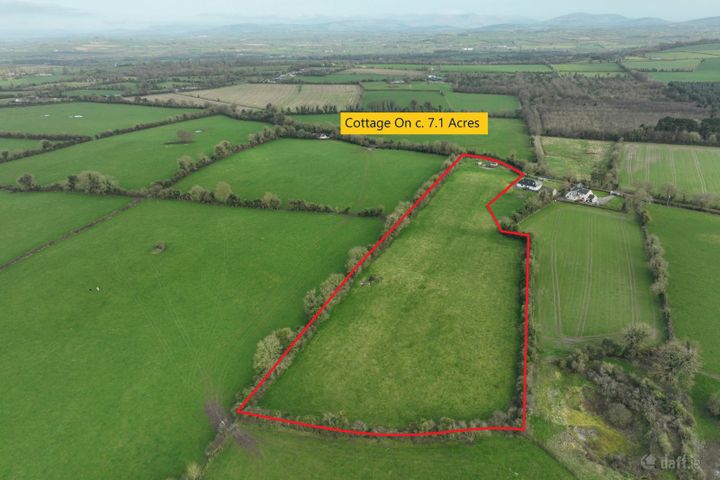 Cottage On C. 7.1 Acres, Battlemount, Narraghmore, Co. Kildare