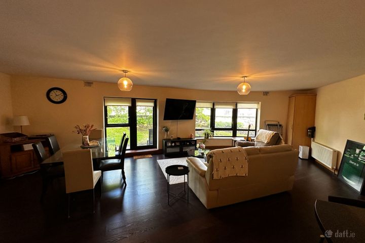 Apartment 8, Dún Órán, Oranhill Road, Oranhill, Oranhill, Co. Galway
