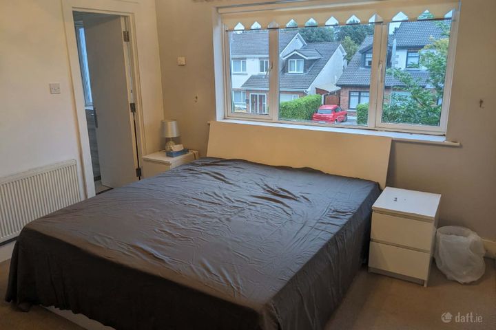 10 The Hall, Curragh Grange, Newbridge, Co. Kildare