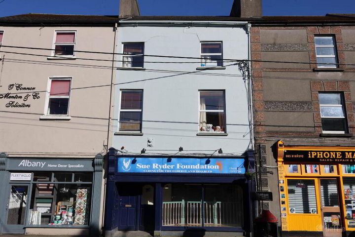 Main Street, Roscrea, Co. Tipperary, E53KN93