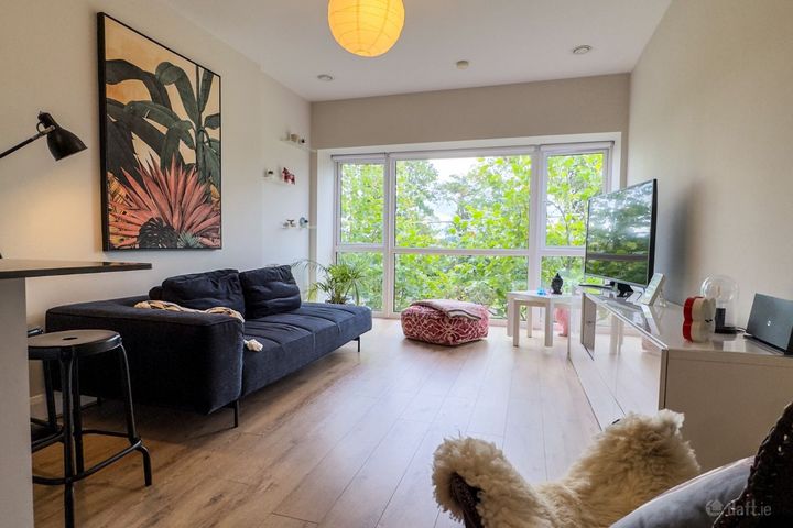 Greenbank House, Abbot Drive, Cualanor, Dun Laoghaire, Co. Dublin