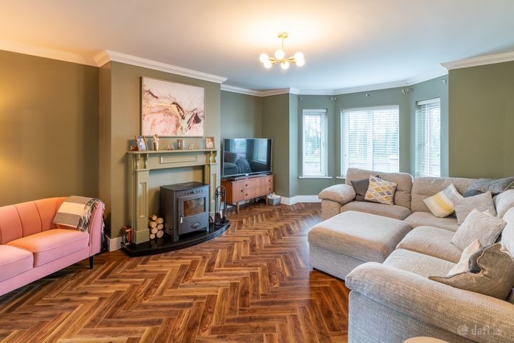 15 Rossmor, Pontoon Road, Castlebar, Mayo