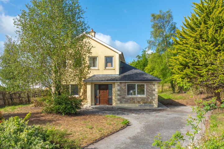 5 Cluain Álainn, Carrigallen, Co. Leitrim, H12XY40