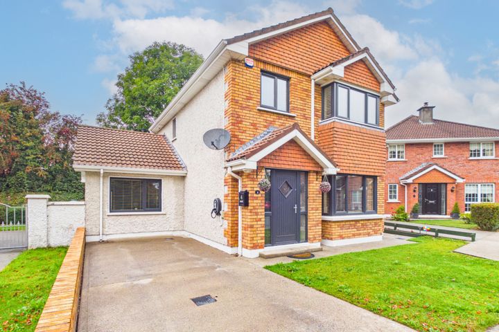 8 Ard Carraig, Dublin Road, Thurles, Co. Tipperary, E41NW62