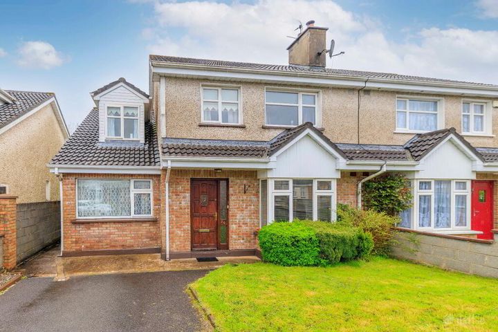 24 Glenwood, Newport, Co. Tipperary, V94E48D