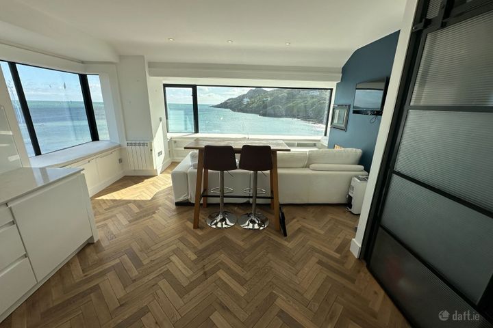 9 Asgard Apartments, Balscadden Road, Howth, Dublin 13