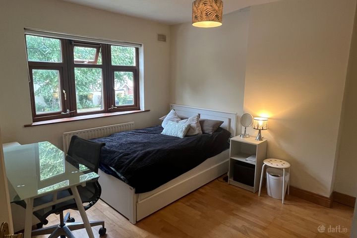 Whitethorn Park, Dublin 22, Palmerstown, Dublin 22