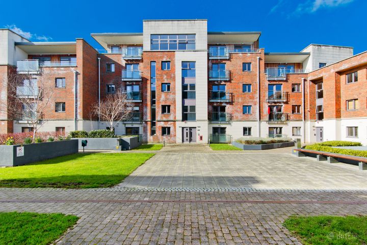 49 Hyde Square, South Circular Road, Kilmainham, Dublin 8, D08F6Y3