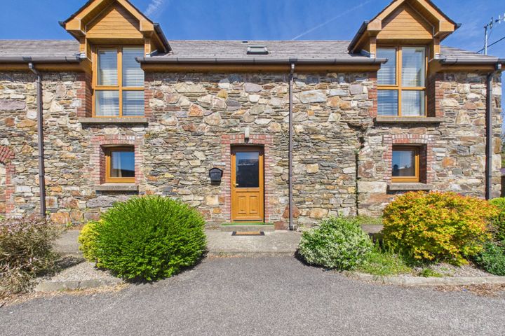 2 Stone Lodge, The Square, Kilmacthomas, Co. Waterford
