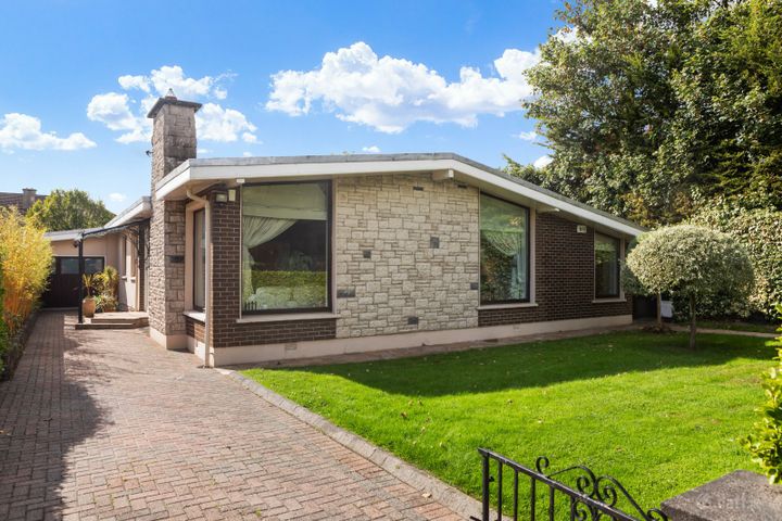 13 Dornden Park, Booterstown, Blackrock, Co. Dublin, A94K199