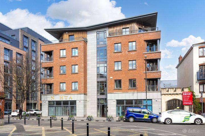 4 Newmarket Hall, Newmarket Square, Dublin 8, D08V440