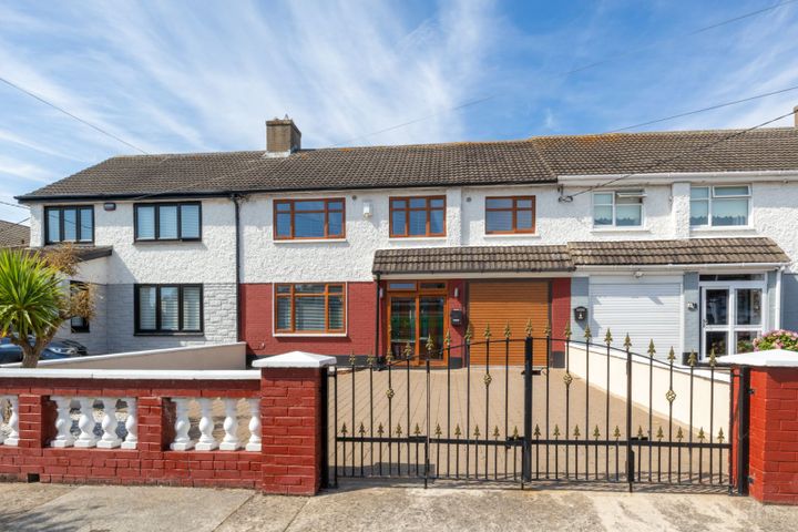 3 Beechlawn Close, Dublin 5, D05H348