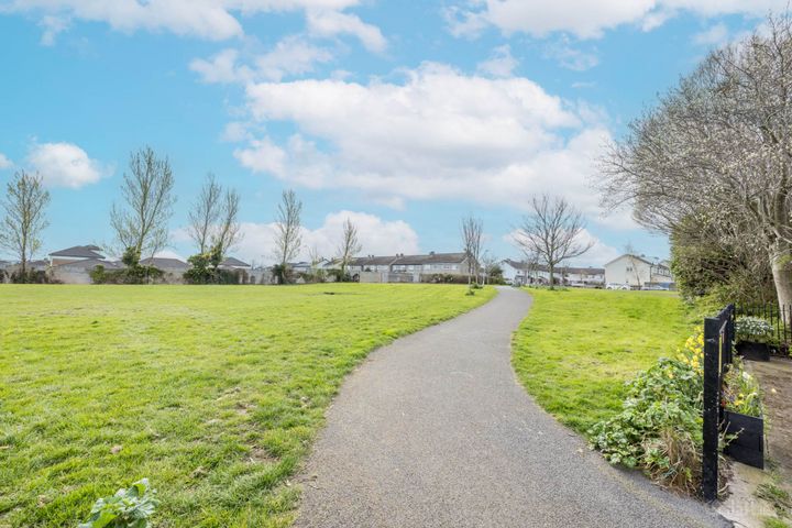 144 Beauvale Park, Artane, Dublin 5, D05X8N5 - Photo 3