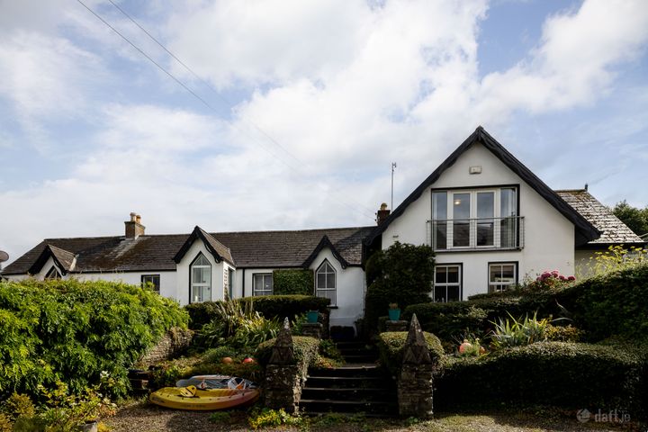 Hill Cottage, The Crescent, Blackrock, Co. Louth, A91EA31