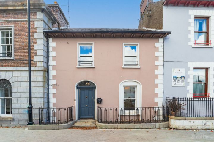 6 Market Square, Castleblayney, Co. Monaghan, A75R924