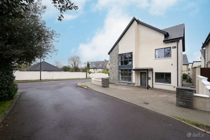 4 Courtwood, Garryduff, Rochestown, Cork, T12NRC4