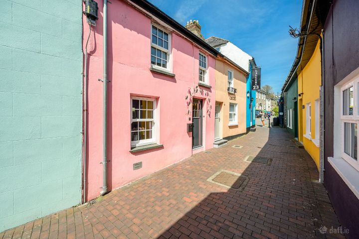 Newman'S Mall, Kinsale, Kinsale, Co. Cork, P17H680