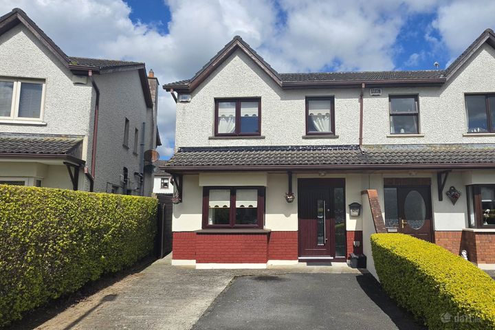 39 Riverview, Athy, Co. Kildare, R14CA24