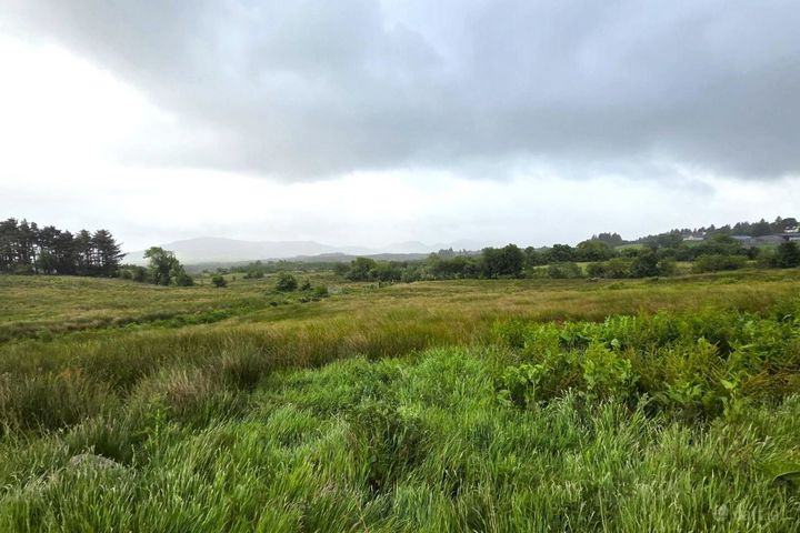 Knockfarnaght, Lahardaun, Ballina, Co. Mayo