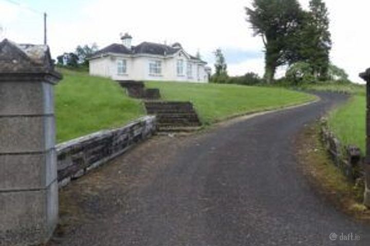 Parochial House, Feakle, Feakle, Co. Clare, V94DKN3