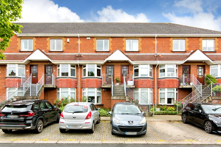 63 The Paddocks, Hybreasal, Dublin 8, D08DX79