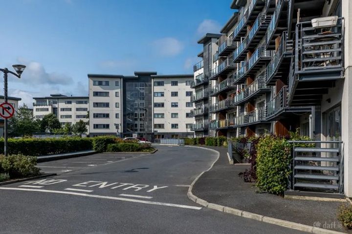 Apt 332, The Hawthorns, Carrington, D09 FX68, Dublin 9