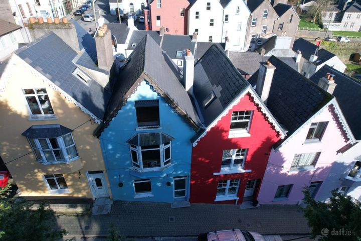 2 West View, Cobh, Cobh, Co. Cork, P24KW67