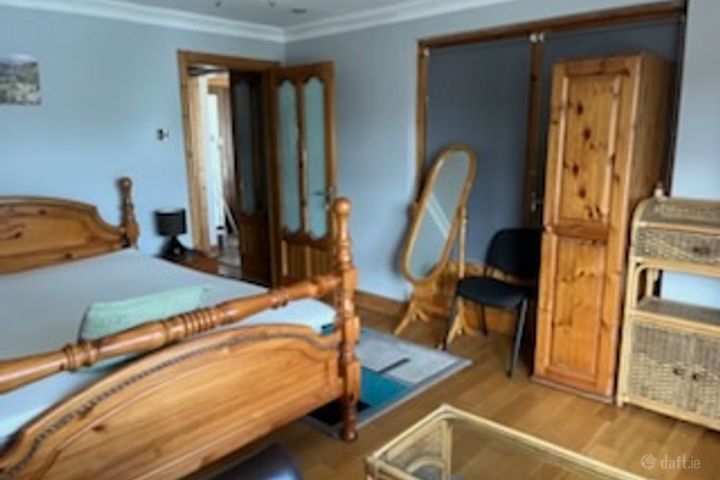 25 St Josephs Terrace Rockenham, Passage West, Co. Cork